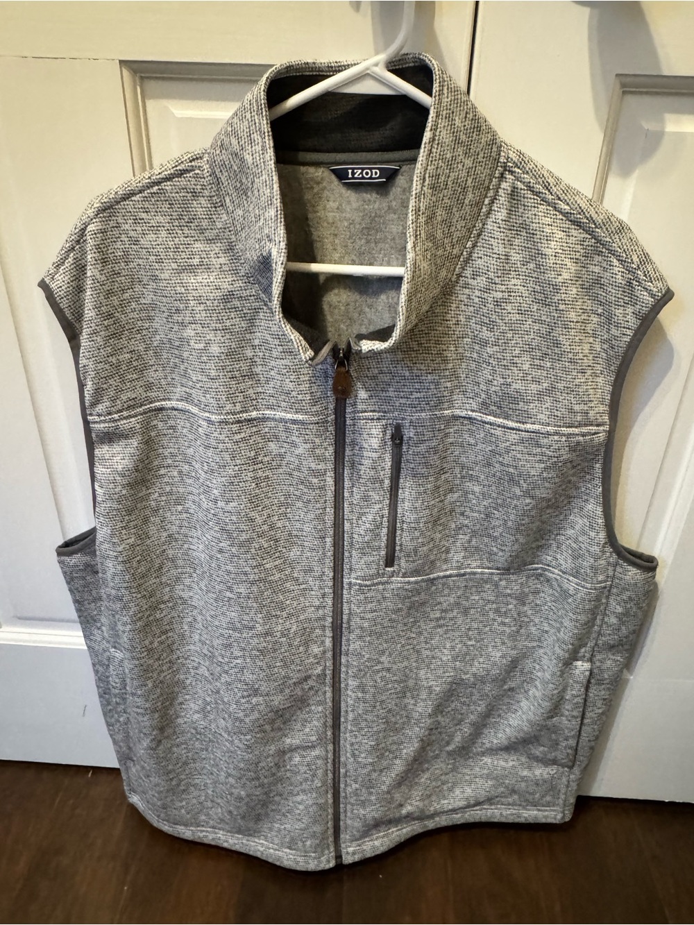 Izod Men's Heather Gray Zip-Front Fleece Vest 2XL